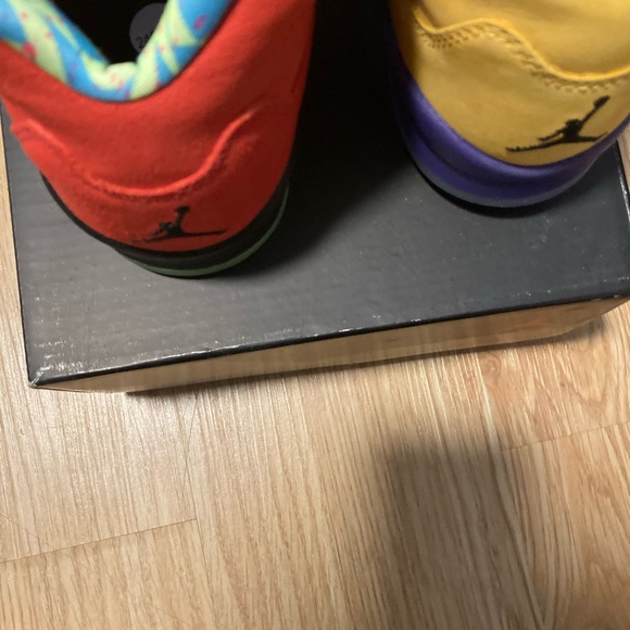 Jordan 5s What The sneaker!  Youth (boys) size 5/5. - Picture 2 of 5